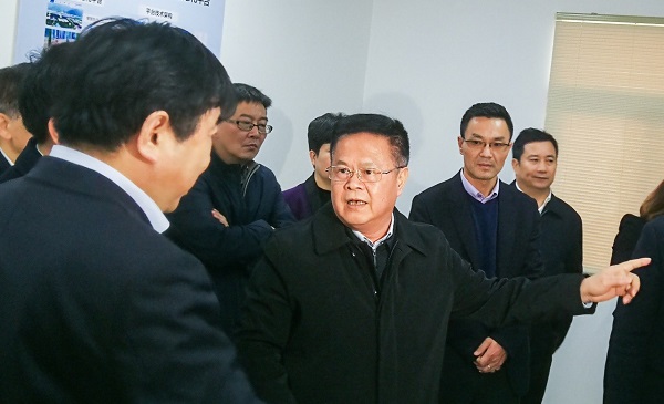 浙江省委副書記鄭柵潔調(diào)研德清早園筍項(xiàng)目