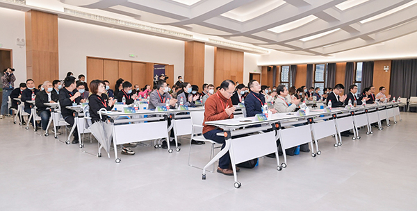 未來農(nóng)業(yè)暢享薈暨國(guó)際農(nóng)業(yè)科技創(chuàng)新成果發(fā)布會(huì)現(xiàn)場(chǎng)